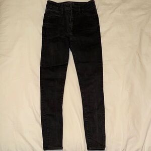 Abercrombie & Fitch Women's Black Skinny Jeans